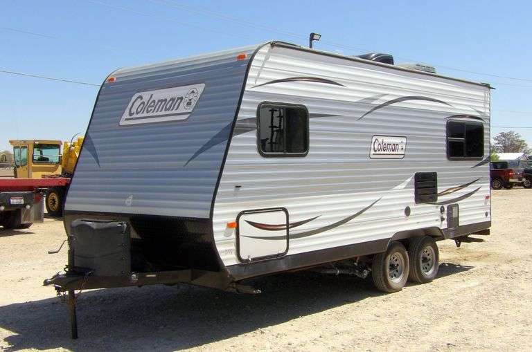 M-1382  2017 Coleman Lantern Edition Travel Trailer