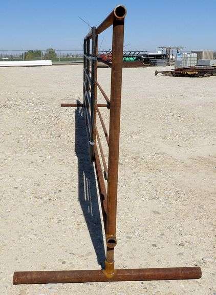 M-1465 Bull Panel & Gate