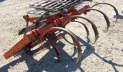 M-1404 Allis Chalmers Chisel Plow