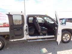 M-1525 2013 Chevy Silverado 2500 HD FB Pickup