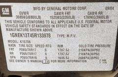 M-1452  2005 Chevy Tahoe