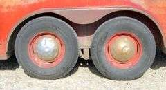 M-1533 1983 Blake 3 Horse Trailer