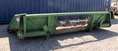M-1519 John Deere 843 Corn Header