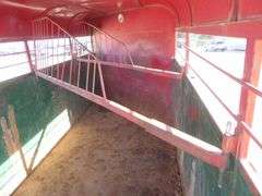 M-1533 1983 Blake 3 Horse Trailer