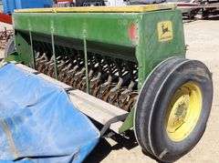 M-1474  John Deere Grain Drill