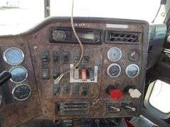 M-1504 1999 International Eagle 9300 Truck Tractor
