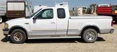 M-1521 1997 Ford F150 XLT Pickup