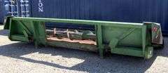 M-1519 John Deere 843 Corn Header