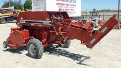 M-1430 Hesston 4600 Baler