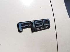 M-1521 1997 Ford F150 XLT Pickup