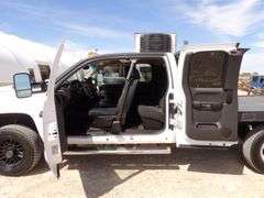 M-1525 2013 Chevy Silverado 2500 HD FB Pickup