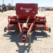 M-1430 Hesston 4600 Baler