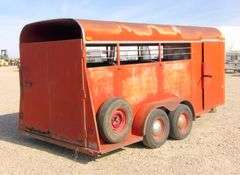 M-1533 1983 Blake 3 Horse Trailer