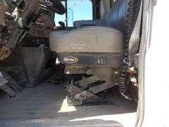 M-1504 1999 International Eagle 9300 Truck Tractor