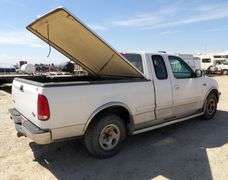 M-1521 1997 Ford F150 XLT Pickup