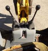 M-1395 Komatsu 140WB Backhoe