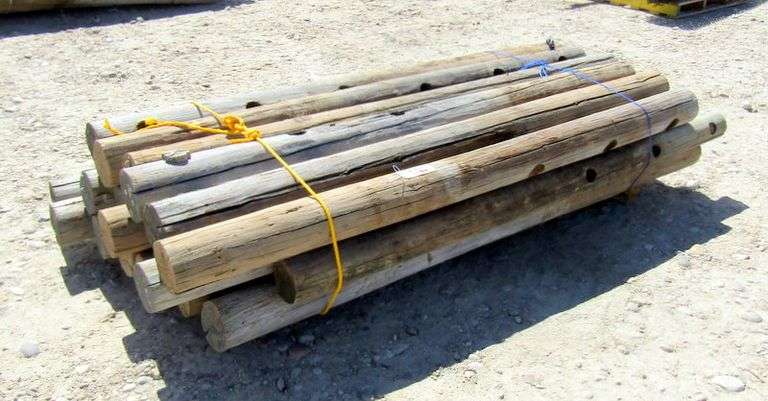 H-456 3 Hole Fence Posts