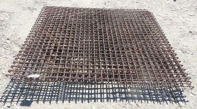 H-186  Steel Grates (3)