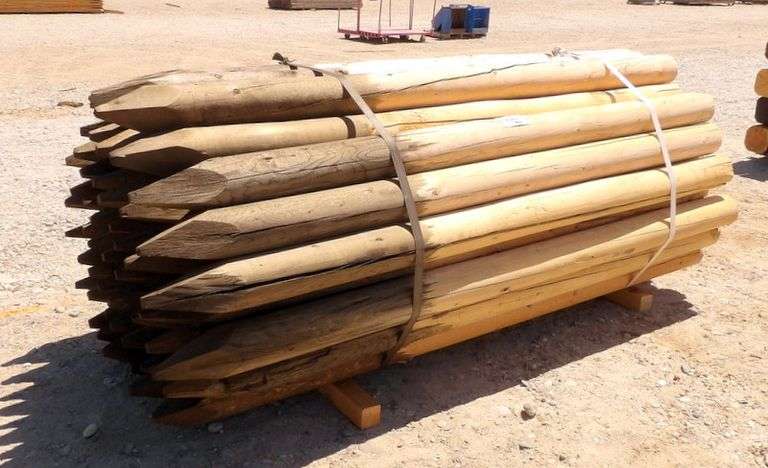 H-203 Round Driveable Fence Posts (50)