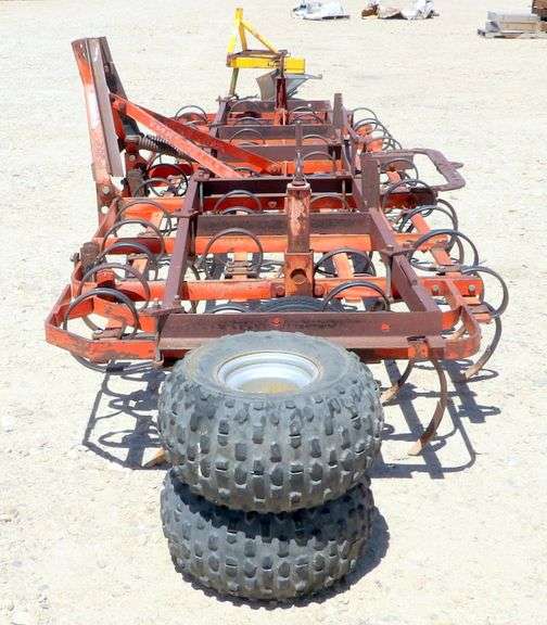 H-597 Farmland Triple K & Wheels (2)
