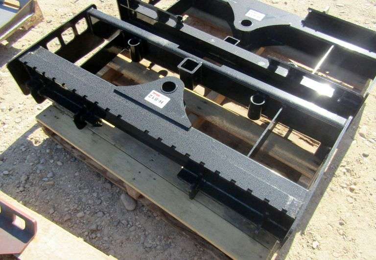 H-812 Wolverine Skid Steer Tool Carrier Head