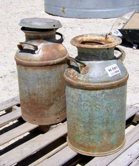 H-581 Milk Cans