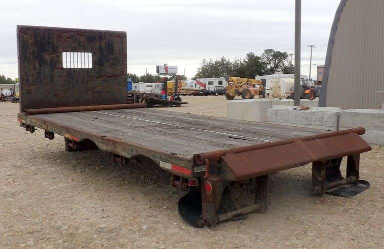 H-1083 Truck Flatbed
