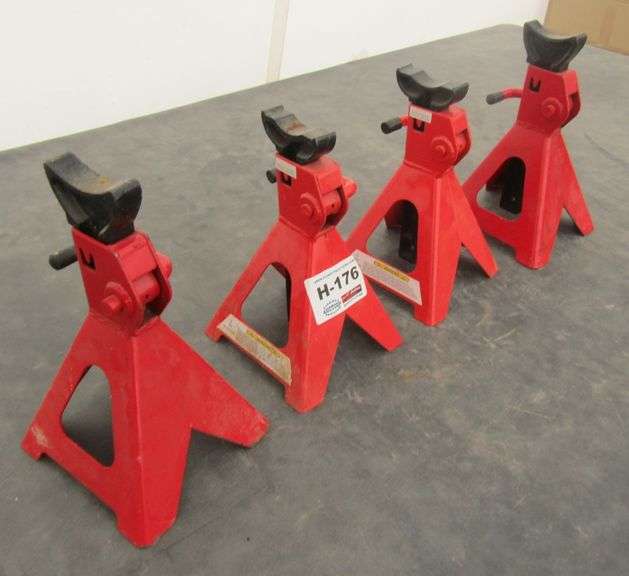 H-176  Jack Stands