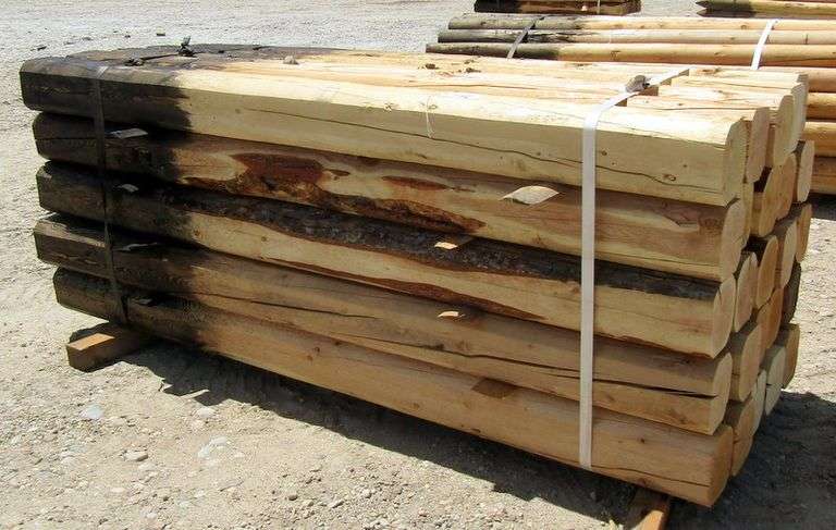 H-442 Wooden Fence Posts (25)