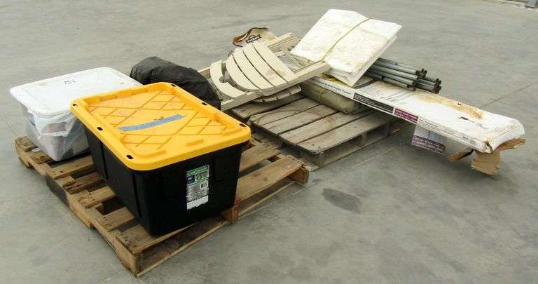 H-172  Walled Tent + Stove
