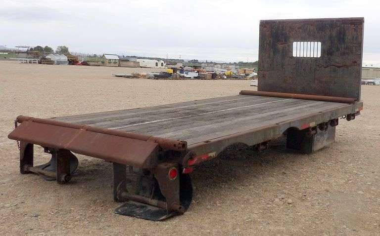 H-1083 Truck Flatbed