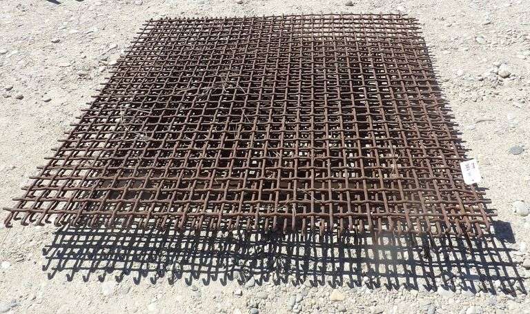 H-186  Steel Grates (3)