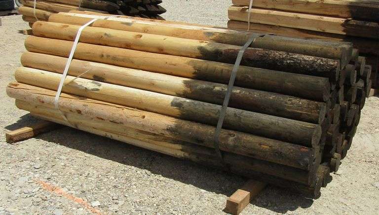 H-443 Wooden Fence Posts  (50)