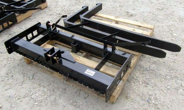 H-805 3-Point Tool Carrier Head & Forks