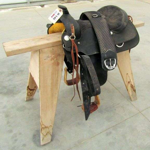 H-146 Riding Saddle