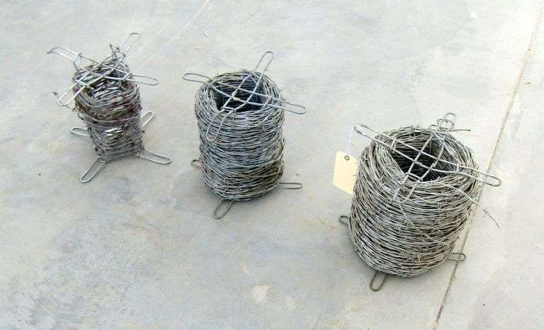 H-435 Barbed Wire