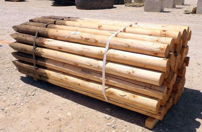 H-204 Round Driveable Fence Posts (50)