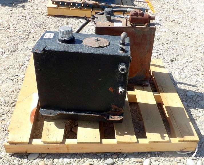 H-119  Wet Kit Tanks