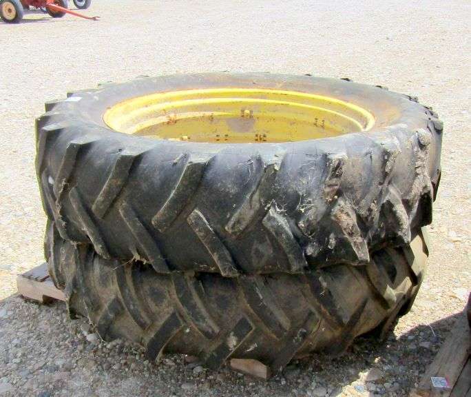 H-1111 Tractor Tires & Wheels (2)