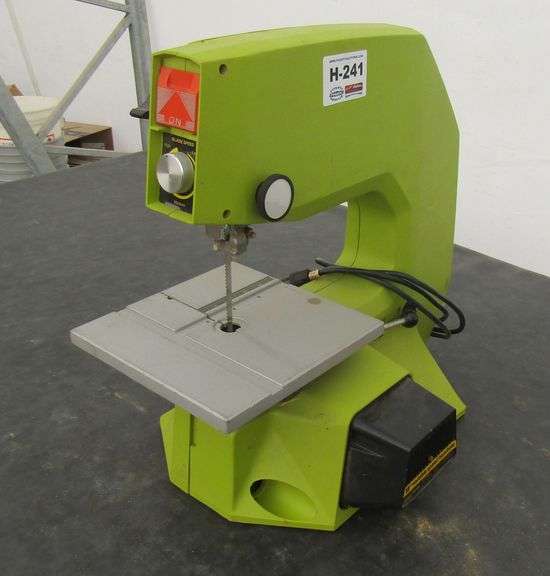 H-241  Powr-Kraft 10" Bandsaw