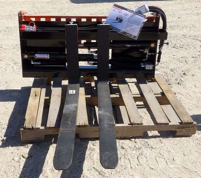H-866 Wolverine Skid Steer Pallet Fork