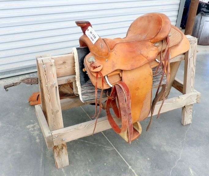 H-198  McMurtrie Western Saddle