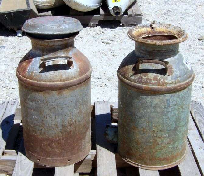 H-581 Milk Cans