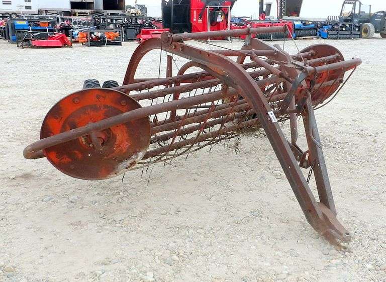 H-908 Massey Ferguson Hay Rake