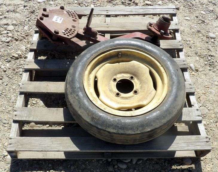 H-116  IH Gauge Wheel