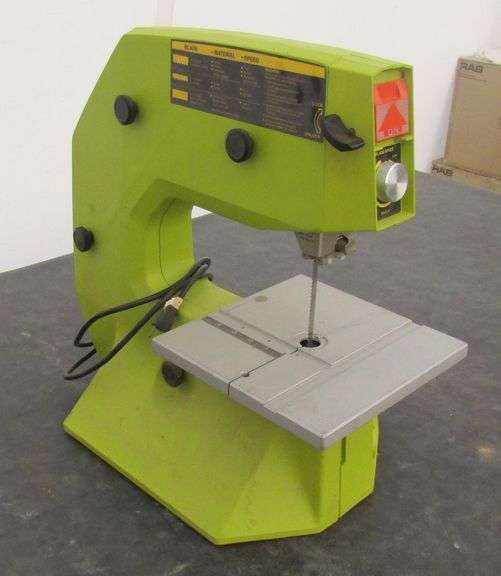 H-241  Powr-Kraft 10" Bandsaw