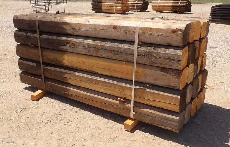 H-207 Wooden Fence Posts (25)