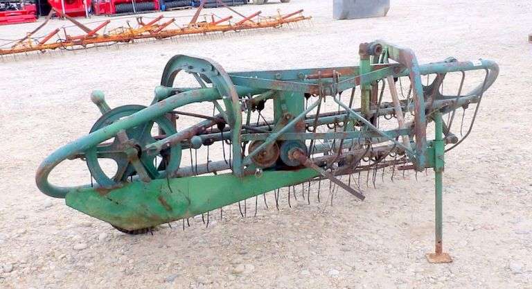 H-906  3-Point Hay Rake