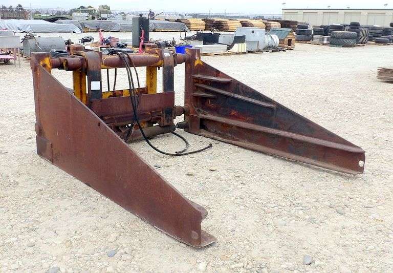 H-902  Bale Squeeze