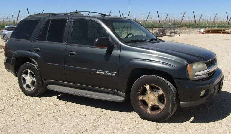H-355 2004 Chevy Trail Blazer